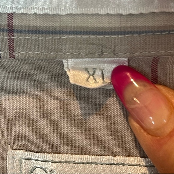 Christian Dior Long Sleeve Button Down Size XL Tan/Navy/Red Plaid - Picture 6 of 16